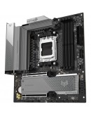 SAPPHIRE AMD B850M AM5 NITRO+ Ryzen R9/R7/R5, 4x